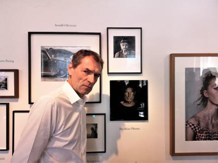 Christian Jungwirth in seiner Ausstellung déjà-vu, 2020. © Reinhard A. Sudy