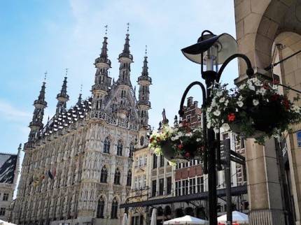 Blick auf das Rathaus von Leuven, Belgien. © 2019 Reinhard A. Sudy