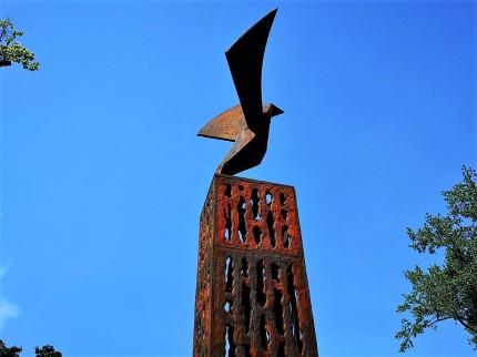 Adler des Freiheitsdenkmals im Grazer Burggarten. © 2020 Reinhard A. Sudy