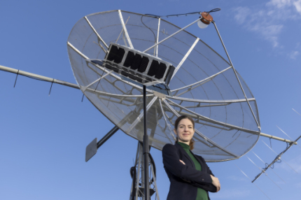 Projektleiterin Manuela Wenger vom Institut für Kommunikationsnetze und Satellitenkommunikation der TU Graz. Bildquelle: Lunghammer - TU Graz
