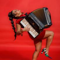 Lívia Mattos, Foto von Tiago Lima