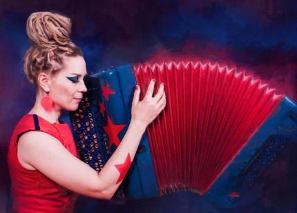 Keyfoto zum Festival mit Johanna Juhola. Foto: Sami Perttilä